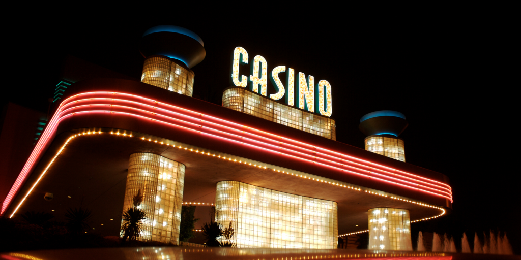 117 Years Later the Golden Gate in Las Vegas Is Still Standing - Nevada ...