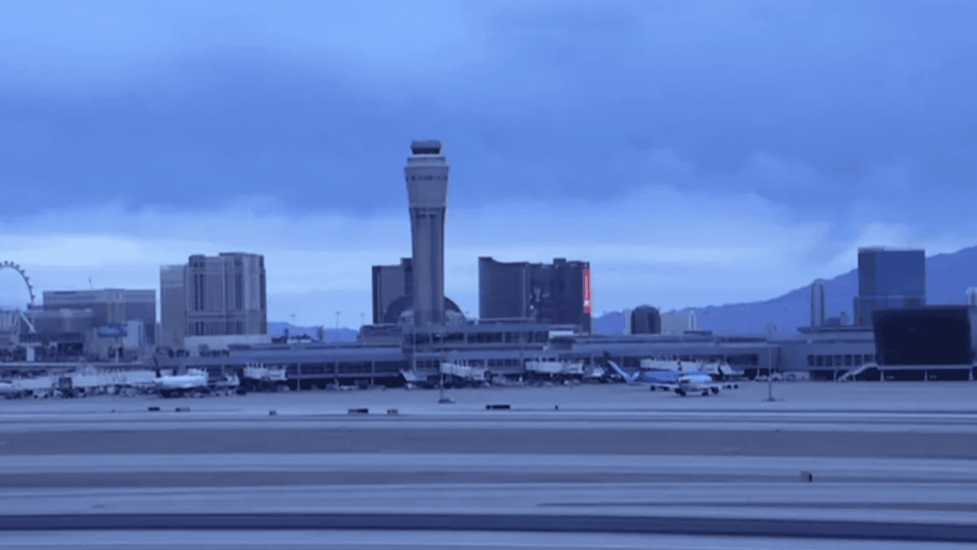 Passenger Faces Felony Terrorism Charges After Alleged Mid-Air Hijack Threats Divert United Flight to Las Vegas - Nevada Globe
